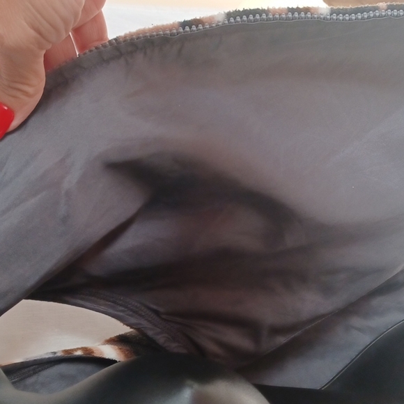 Reversible Vest, Ladies dancing, brown/tan/grey - Picture 3 of 8